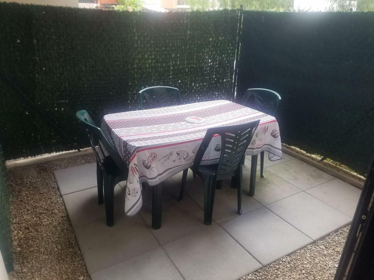 F1 De 36M2 Avec Terrasse Et Parking Privatif. Apartment La Roquette-sur-Siagne Exterior photo